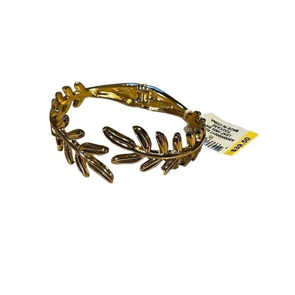 NWT Charter Club Gold-Tone Leaf Cuff Bracelet - Picture 2 of 7